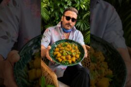 Jackie Shroff's Favorite Bhopla (Pumpkin) Recipe | Jaggu Dada Style Healthy Kaddu Sabzi #shorts