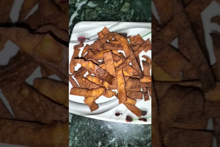 Crispy Tasty Healthy Tomato Snack Recipe #snacks #tamatorecipe #teatimesnacks #shorts #viral #tea
