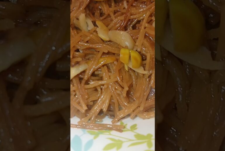 Meethi Seviyan #shorts #fyp #easy #healthy #food #dessert #recipe #ideas #satisfying
