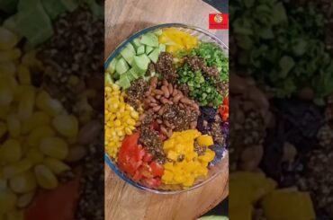 Healthy weight loss salad. #shorts #shortvideo #youtubeshorts #viralshorts #trendingshorts