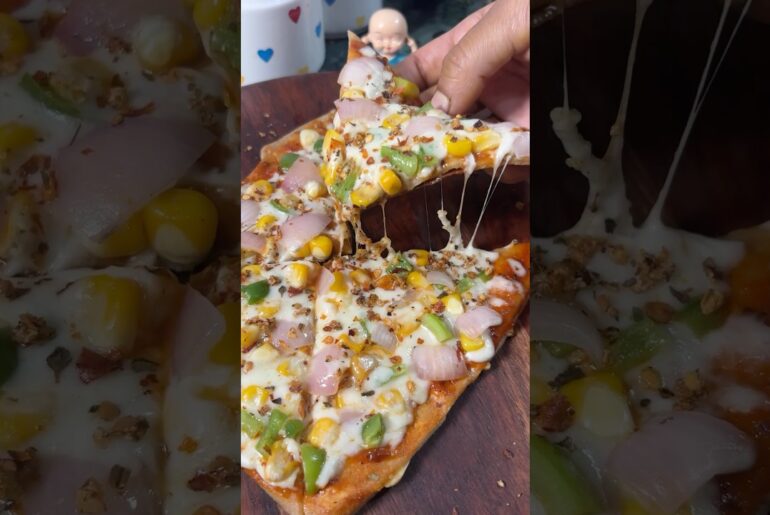 Healthy Paratha Pizza Recipe | aata ka pizza #shorts