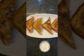 veg cheese sandwich recipe| healthy food  #shorts #youtubeshorts #recipe #reels #trending #sandwich