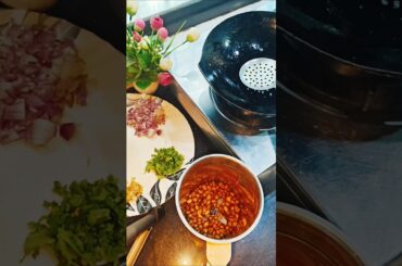 Healthy breakfast recipes #chila #foodshorts #food #foryou  #foodyresearcher