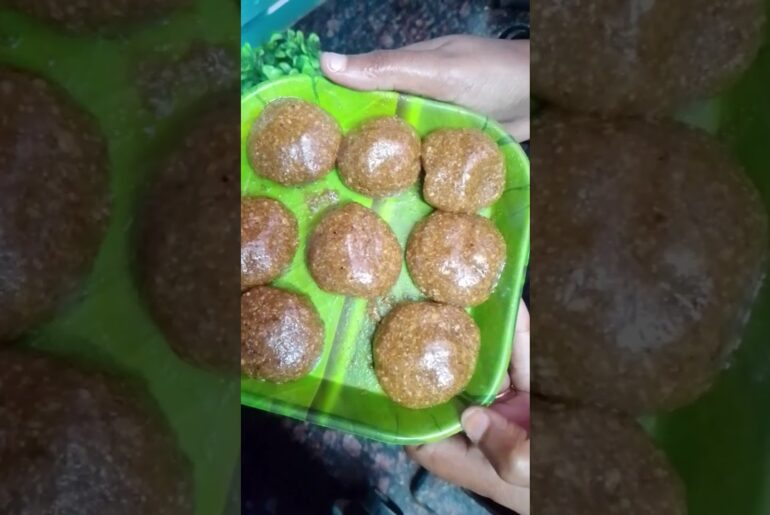 Palli Nuvvulu Atukula Bellam Laddu | Healthy Laddu | Sweet Heart Recipes #shorts #sweet #viral