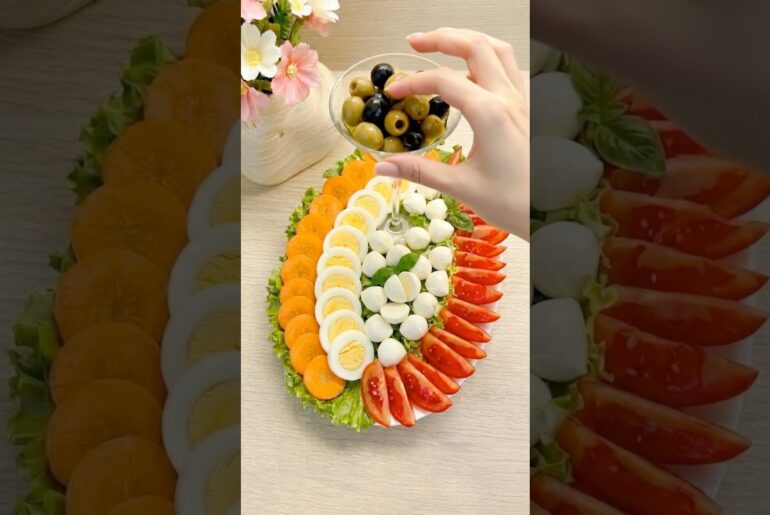 Beautiful Vegetable & Mozzarella Salad Platter  #platter #food
