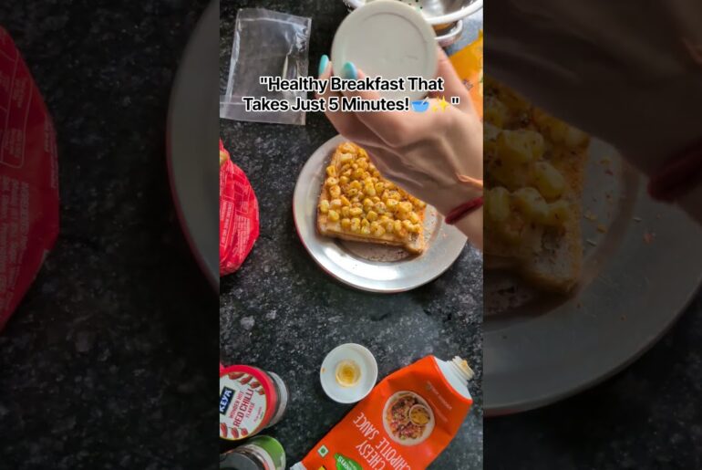A quick breakfast that's actually healthy?..#healthybreakfast #easybreakfast #breakfastideas #shorts