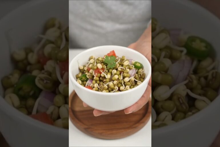 Easy, quick & Healthy moong salad recipe #shortsvideo #youtubeshorts #trending #food #foodie
