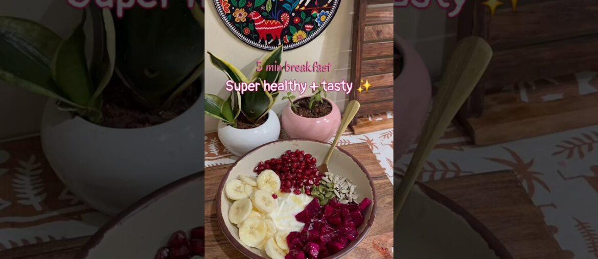 5 Minute Breakfast Recipe  | Fruit + Yogurt Bowl #shorts #fruitbowl #yogurtbowl #breakfastrecipe #yt