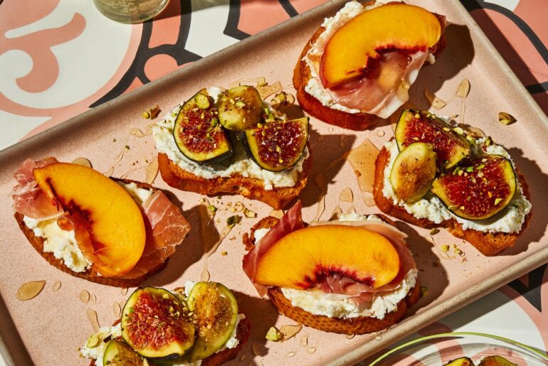 There's no strict recipe for Stef Ferrari's seasonal fruit crostini with ricotta