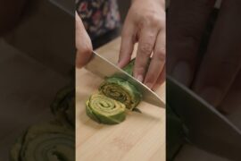 UntitledCrispy Patra Rolls | Gujarati Patra Snack | Easy & Delicious Recipe