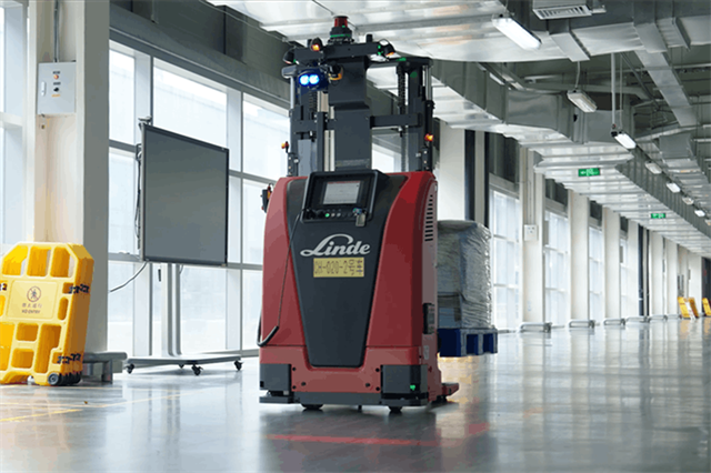 Linde Automated Handling Solutions Upgrade Logistics for Food Manufacturers. Business announcement in Forkliftaction News