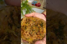 Healthy Breakfast Recipe | Patta Gobhi Lacha Paratha | Cabbage Paratha#cookeasywithsumina#shorts