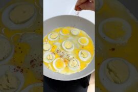 Masala sliced egg omelette