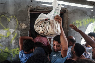 Gaza bakeries forced to shut as Israel blocks flour shipments