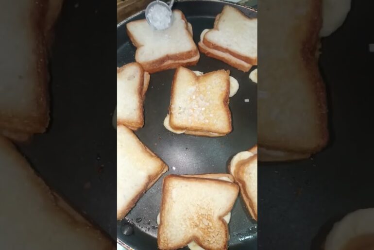 bread ke meethi and healthy sandwich #healthy bread sandwich #cooking#like #subscribe #support